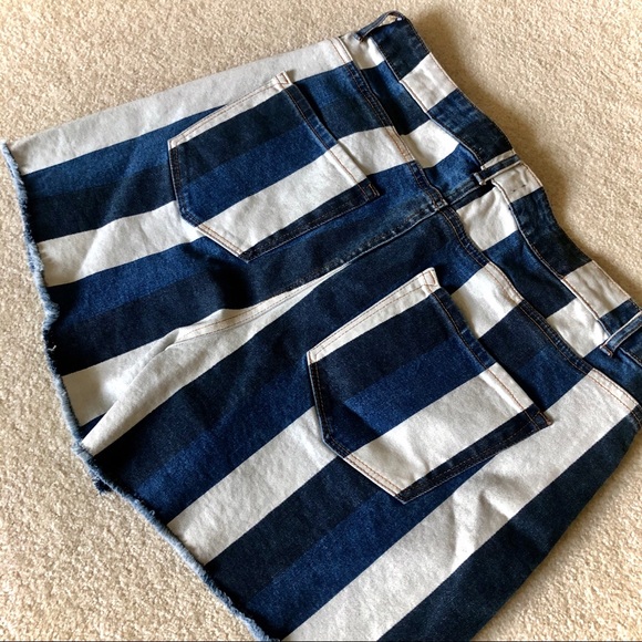 NEW Altar’d State Striped Denim Shorts - Picture 7 of 8
